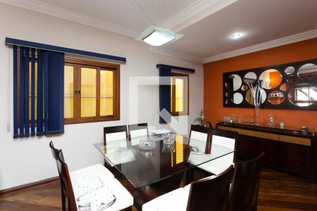 Sala de casa à venda com 4 quartos, 350m² em Sumaré, São Paulo