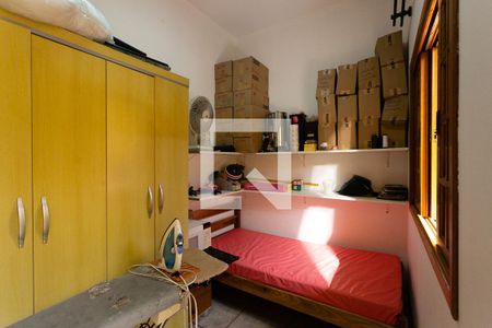 Casa à venda com 350m², 4 quartos e 2 vagasQuarto de Serviço