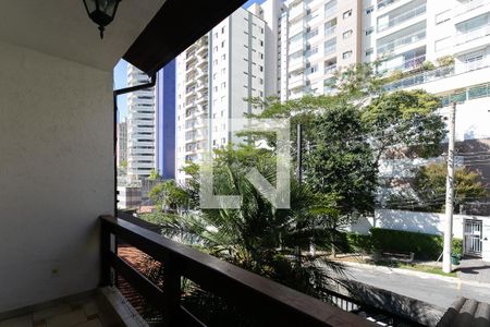 Casa à venda com 350m², 4 quartos e 2 vagasVaranda da Suíte 3