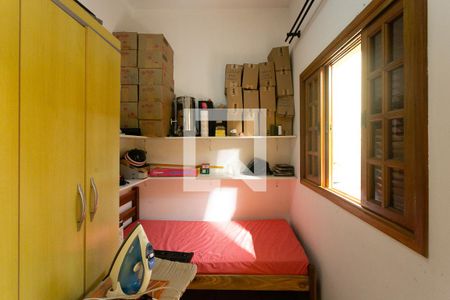 Casa à venda com 350m², 4 quartos e 2 vagasQuarto de Serviço