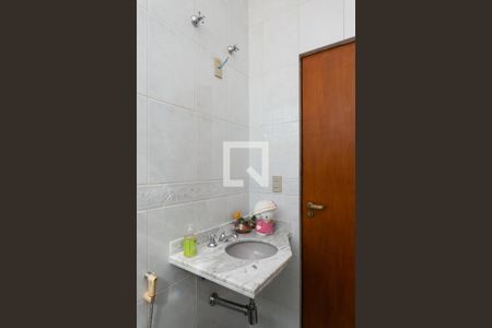 Casa à venda com 350m², 4 quartos e 2 vagasBanheiro da Suíte 1