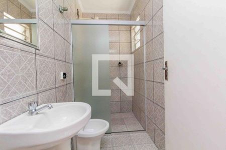 Casa à venda com 170m², 3 quartos e 1 vaga Casa à venda com 170m², 3 quartos e 1 vagaBanheiro 2