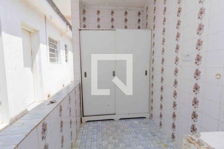 Casa à venda com 170m², 3 quartos e 1 vaga Casa à venda com 170m², 3 quartos e 1 vagaÁrea de Serviço 2