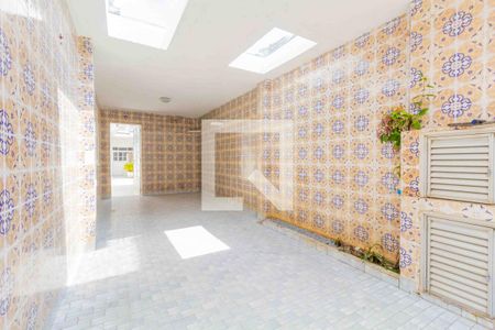 Casa à venda com 170m², 3 quartos e 1 vaga Casa à venda com 170m², 3 quartos e 1 vagaGaragem