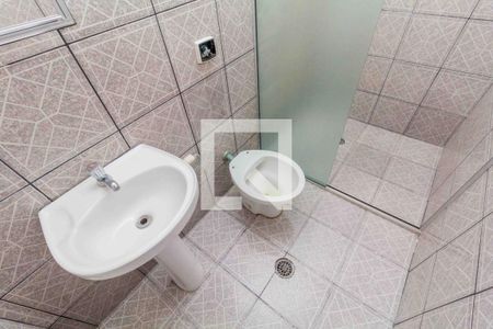 Casa à venda com 170m², 3 quartos e 1 vaga Casa à venda com 170m², 3 quartos e 1 vagaBanheiro 2