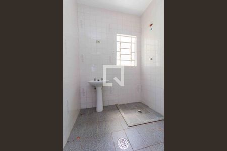 Casa à venda com 170m², 3 quartos e 1 vaga Casa à venda com 170m², 3 quartos e 1 vagaBanheiro 1