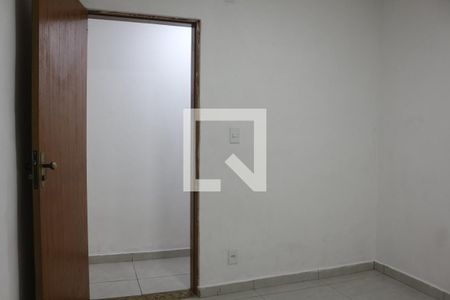 Quarto 1 de casa para alugar com 2 quartos, 70m² em Jardim Danfer, São Paulo