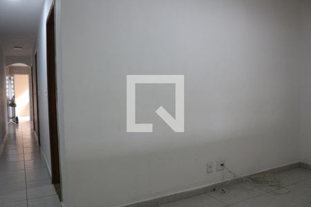 Sala de casa para alugar com 2 quartos, 70m² em Jardim Danfer, São Paulo