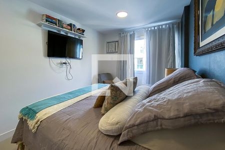 Apartamento à venda com 143m², 3 quartos e 2 vagas Apartamento à venda com 143m², 3 quartos e 2 vagasSuíte