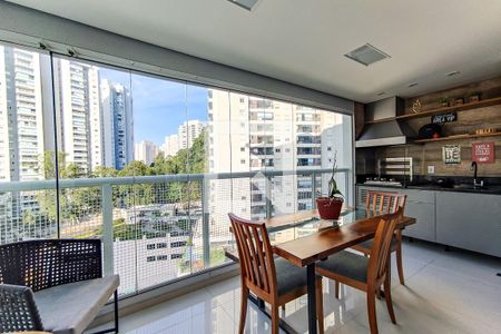 Apartamento à venda com 106m², 2 quartos e 2 vagas Apartamento à venda com 106m², 2 quartos e 2 vagasVaranda Gourmet