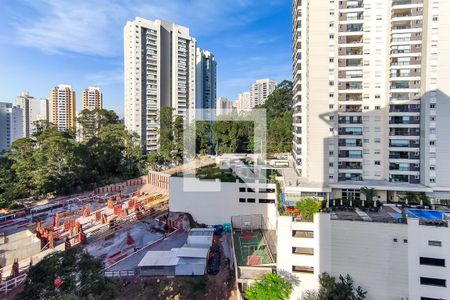 Apartamento à venda com 106m², 2 quartos e 2 vagas Apartamento à venda com 106m², 2 quartos e 2 vagasVista da Suíte 2