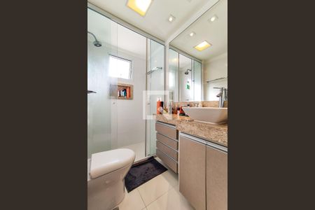 Apartamento à venda com 106m², 2 quartos e 2 vagas Apartamento à venda com 106m², 2 quartos e 2 vagasBanheiro da Suíte 2