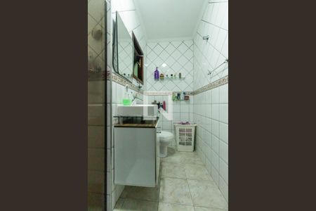 Casa à venda com 100m², 4 quartos e 2 vagas Casa à venda com 100m², 4 quartos e 2 vagasBanheiro do Quarto 3