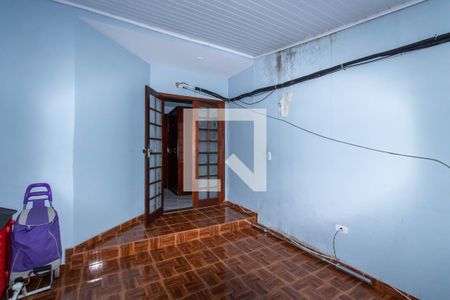 Casa à venda com 100m², 4 quartos e 2 vagas Casa à venda com 100m², 4 quartos e 2 vagasQuarto 4
