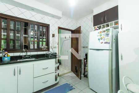 Casa à venda com 100m², 4 quartos e 2 vagas Casa à venda com 100m², 4 quartos e 2 vagasCozinha