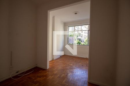 Sala/Quarto de Apartamento com 1 quarto, 30m² Flamengo