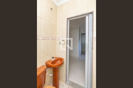 Banheiro de casa para alugar com 1 quarto, 50m² em Vaz Lobo, Rio de Janeiro