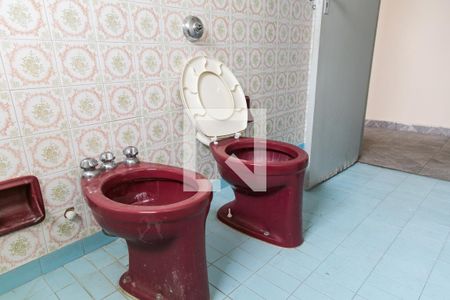 Casa para alugar com 110m², 4 quartos e 2 vagasBanheiro 1