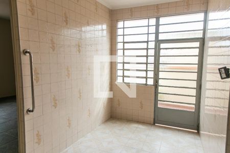 Casa para alugar com 110m², 4 quartos e 2 vagasCopa  