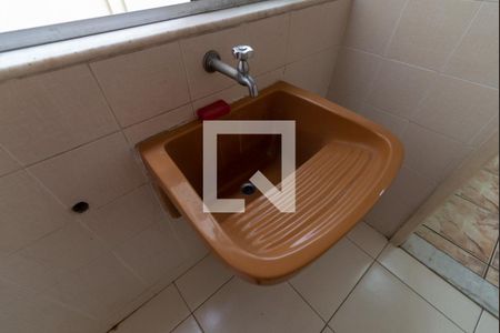 Apartamento à venda com 76m², 2 quartos e 1 vagaÁrea de Serviço