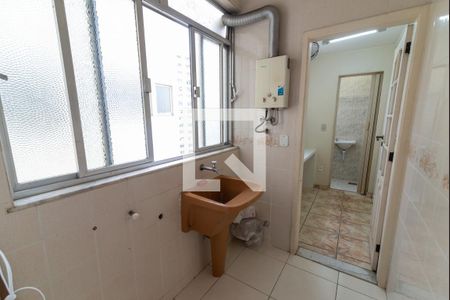 Apartamento à venda com 76m², 2 quartos e 1 vagaÁrea de Serviço