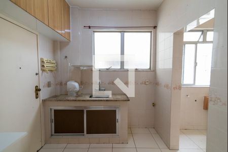 Apartamento à venda com 76m², 2 quartos e 1 vagaCozinha