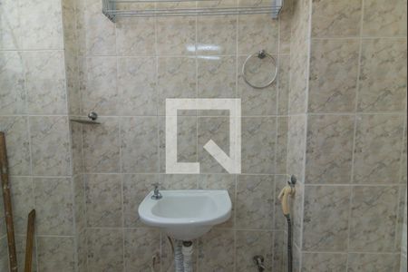 Apartamento à venda com 76m², 2 quartos e 1 vagaBanheiro de Serviço