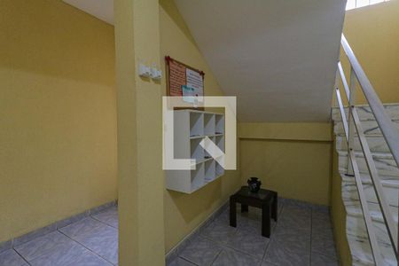 Apartamento para alugar com 65m², 2 quartos e 1 vagaHall