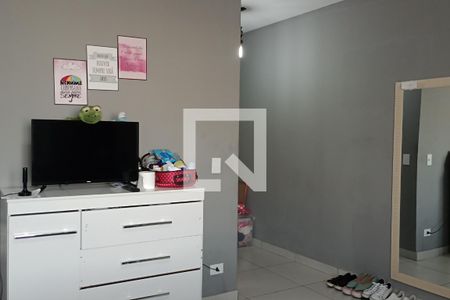 Quarto de casa à venda com 3 quartos, 222m² em Parque Paineiras, São Paulo