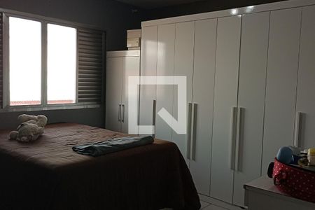 Quarto de casa à venda com 3 quartos, 222m² em Parque Paineiras, São Paulo