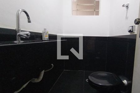 Lavabo de casa à venda com 3 quartos, 222m² em Parque Paineiras, São Paulo