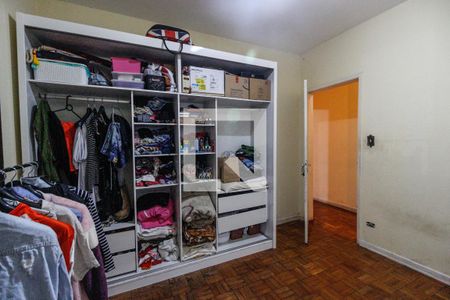 Casa à venda com 380m², 3 quartos e 3 vagasQuarto 2