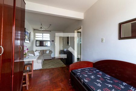 Sala de apartamento para alugar com 1 quarto, 58m² em Ocian, Praia Grande