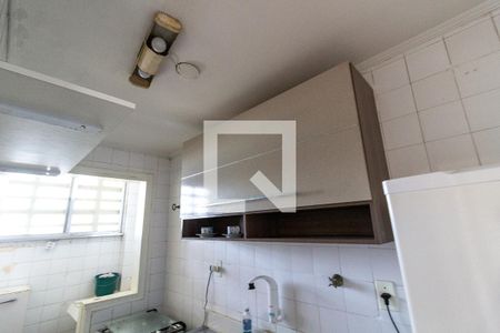 Detalhe da cozinha de apartamento para alugar com 1 quarto, 58m² em Ocian, Praia Grande