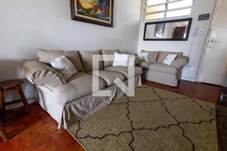 Detalhe da sala de apartamento para alugar com 1 quarto, 58m² em Ocian, Praia Grande