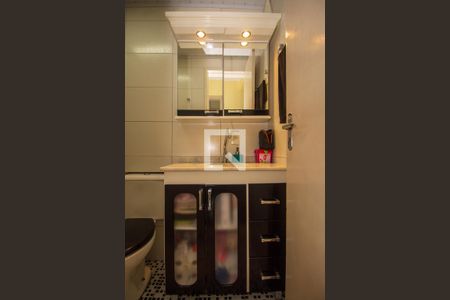 Apartamento à venda com 56m², 2 quartos e 1 vaga Apartamento à venda com 56m², 2 quartos e 1 vagaBanheiro