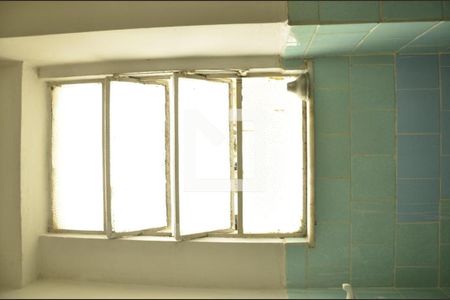 Apartamento para alugar com 85m², 2 quartos e sem vagaQuarto de Serviço