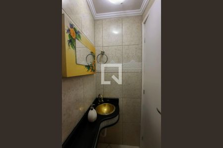 Casa à venda com 190m², 3 quartos e 3 vagas Casa à venda com 190m², 3 quartos e 3 vagasLavabo