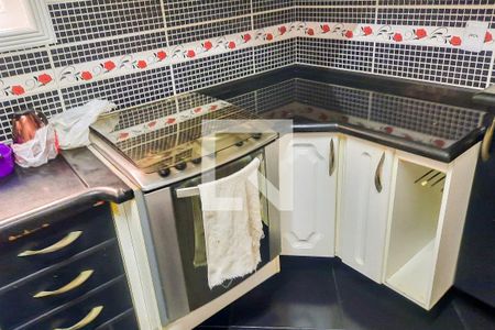 Casa à venda com 190m², 3 quartos e 3 vagas Casa à venda com 190m², 3 quartos e 3 vagasCozinha