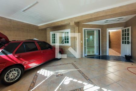 Casa à venda com 190m², 3 quartos e 3 vagas Casa à venda com 190m², 3 quartos e 3 vagasGaragem