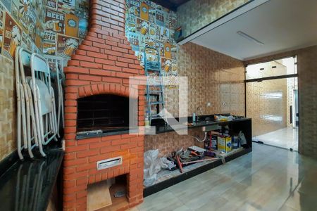 Casa à venda com 190m², 3 quartos e 3 vagas Casa à venda com 190m², 3 quartos e 3 vagasVaranda Gourmet