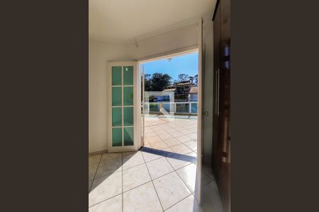 Casa à venda com 190m², 3 quartos e 3 vagas Casa à venda com 190m², 3 quartos e 3 vagasVaranda da Suíte 2