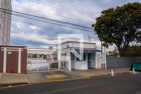 Apartamento à venda com 47m², 2 quartos e 1 vagaFachada e portaria