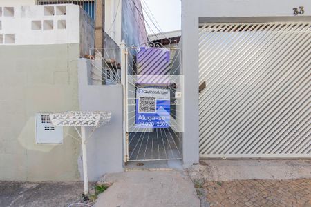 Fachada de casa para alugar com 1 quarto, 55m² em Jardim do Lago, Campinas