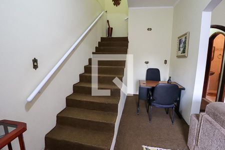 Sala de casa à venda com 6 quartos, 310m² em Vila Rosália, Guarulhos