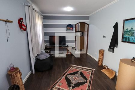 Casa à venda com 310m², 6 quartos e 3 vagasEdícula - Quarto