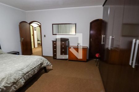 Casa à venda com 310m², 6 quartos e 3 vagasSuíte