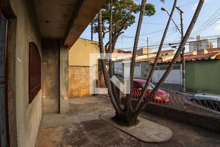 Casa à venda com 310m², 6 quartos e 3 vagasFachada