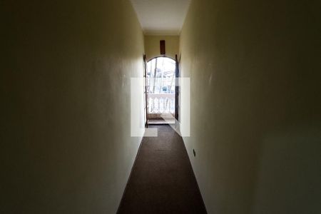 Casa à venda com 310m², 6 quartos e 3 vagasCorredor para a sacada