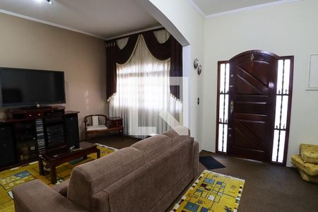 Sala de casa à venda com 6 quartos, 310m² em Vila Rosália, Guarulhos